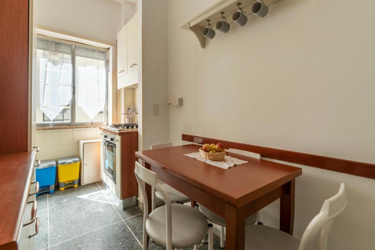 Angelini'S Cozy Flat Appartement Rome Buitenkant foto